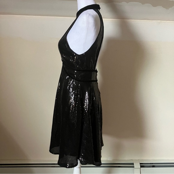 Free People Film Noir Black Sequin Halter Mini Dress size 2 - Picture 4 of 8